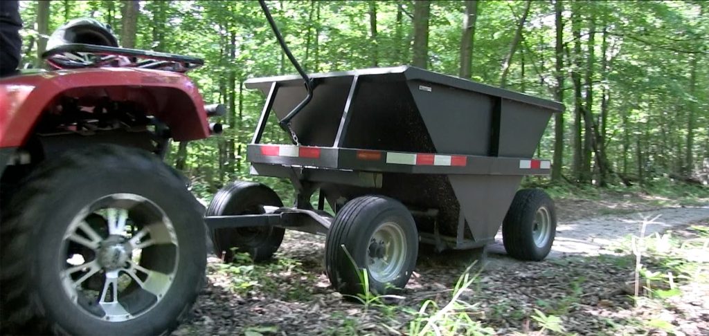 1.5 ton pathfinder hopper trailer Berkelmans Welding inc